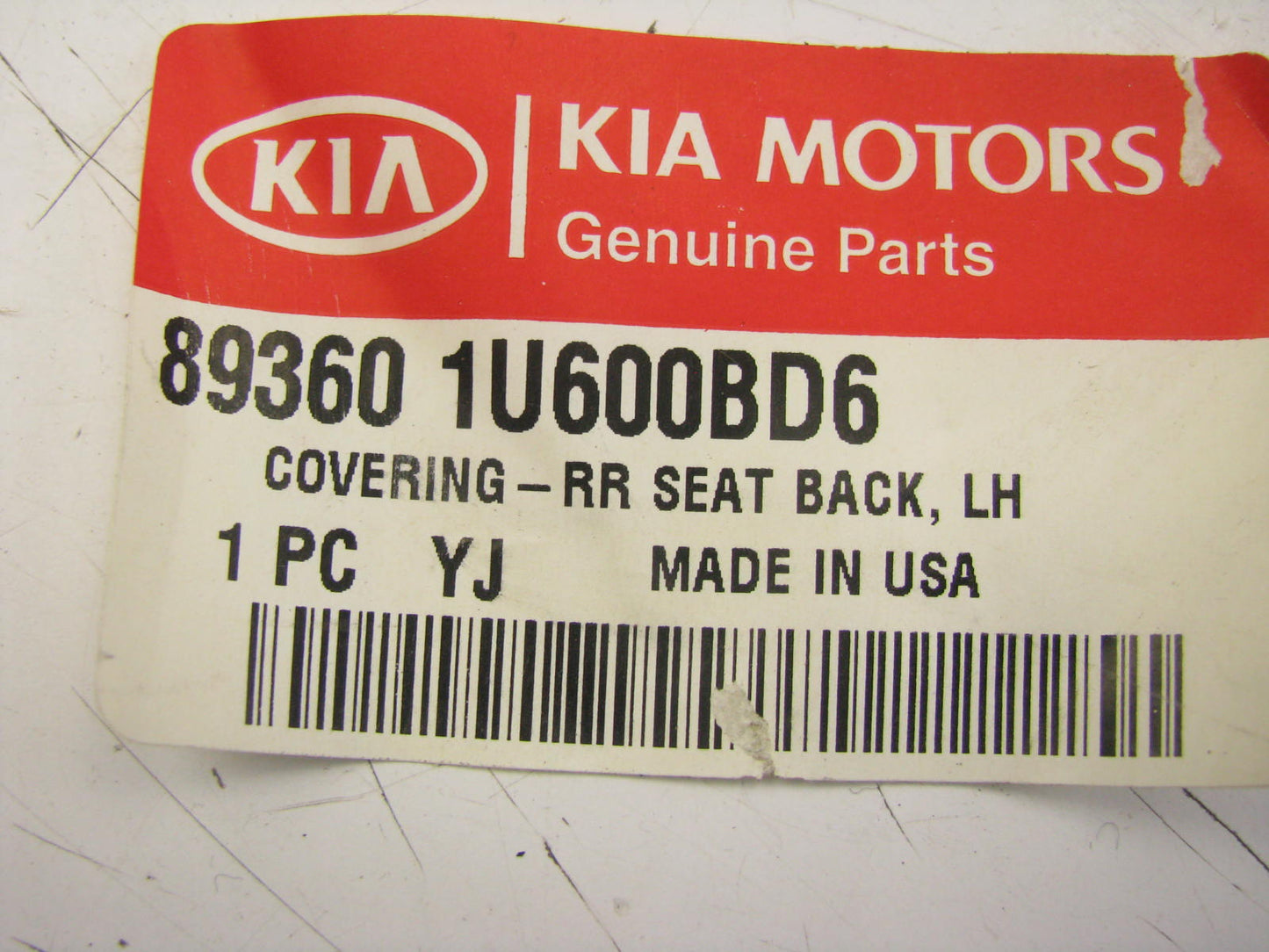 NEW - OEM 893601U600BD6 Rear Left Seat Back Cover For 2013-2014 Kia Sorento