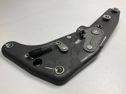 New Rear Left Seat Inner Recliner OEM For 11-13 Kia Sorento 896202P010