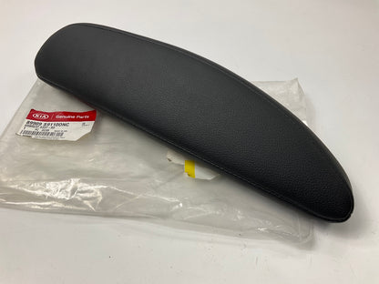 Second Row Seat Right Armrest Arm Rest OEM For 21-22 Kia Telluride 89909S9110ONC