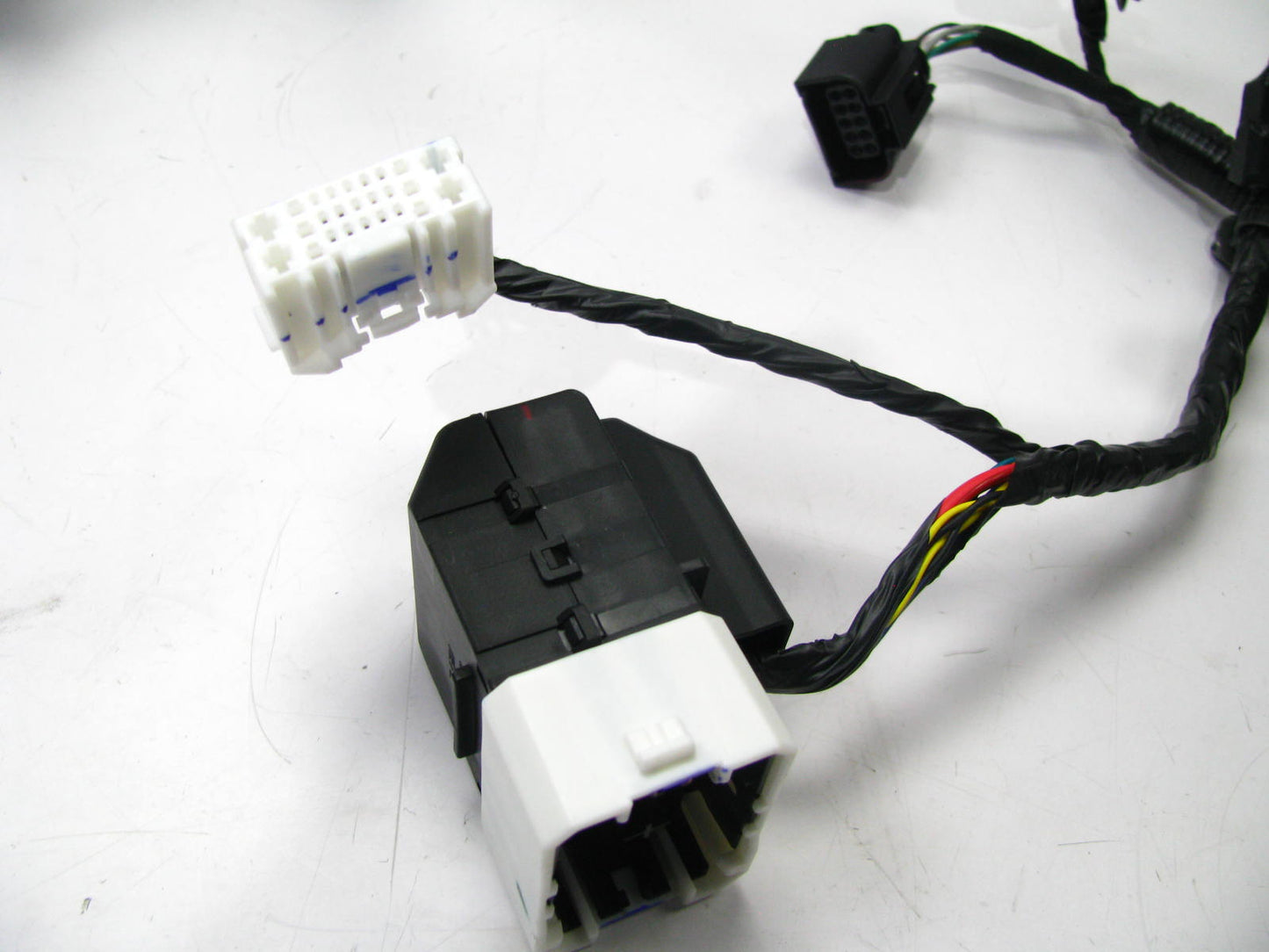 Engine Front End Fuse Box & Wire Harness OEM For 16 Sorento 2.4L AWD 91200C6020