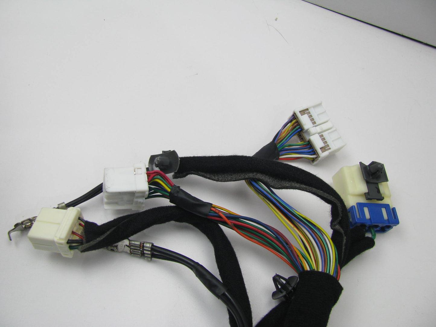 NEW Instrument Dash Cluster Wire Harness OEM For 2004-06 Kia Sorento 913853E190