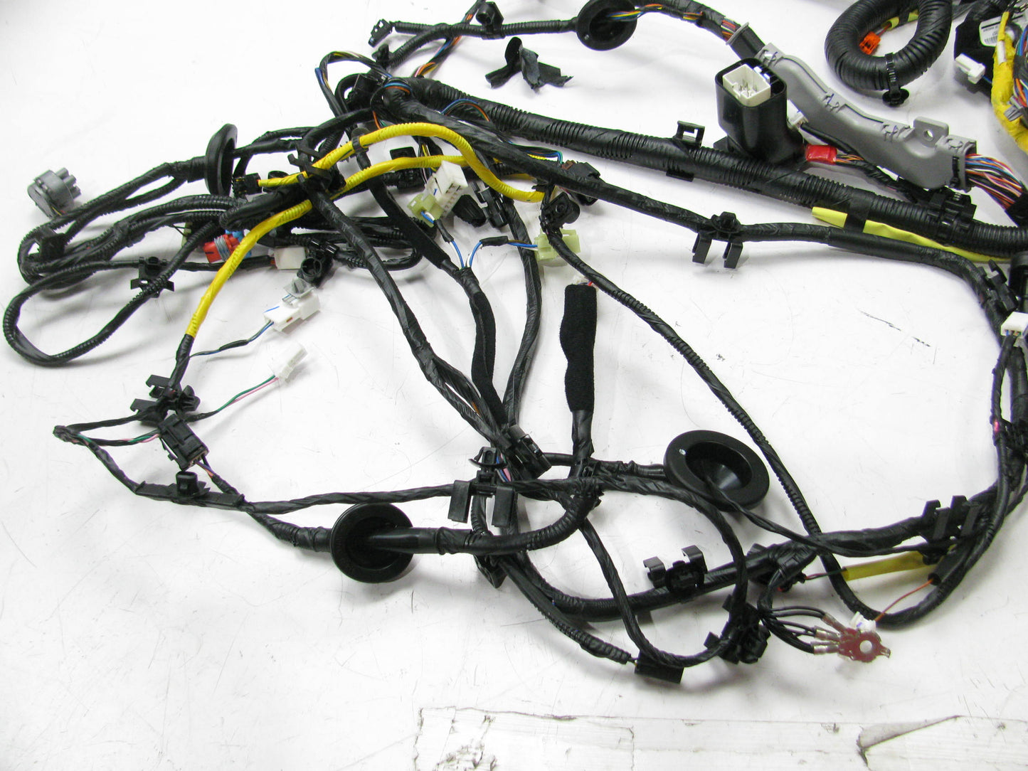 NEW GENUINE 915511U112 Floor Wire Harness OEM For 2013-2014 Kia Sorento