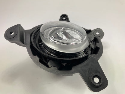 NEW - OEM 922011F500 Front Left Fog Light Lamp For 2006-2010 Kia Sportage