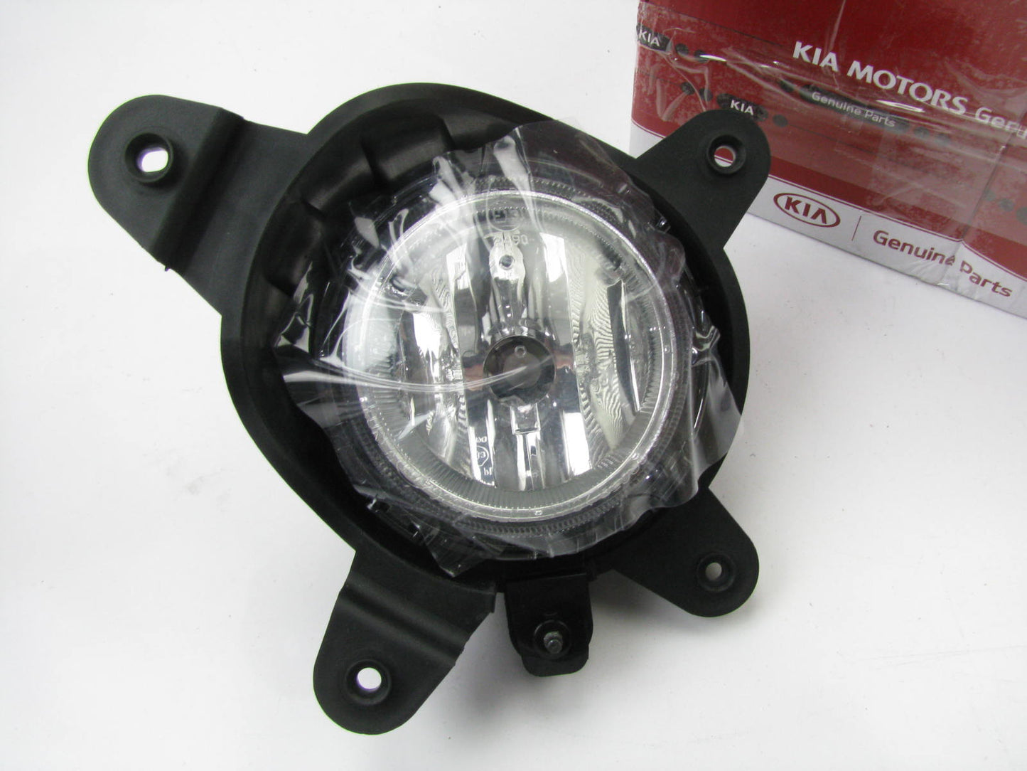 NEW Front Left Fog Light Lamp OEM For 2007-2009 Kia Spectra 922011L000
