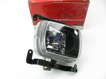 New OEM Right Passenger Side Fog Lamp Light For 06-07 Kia Rio 922021G000