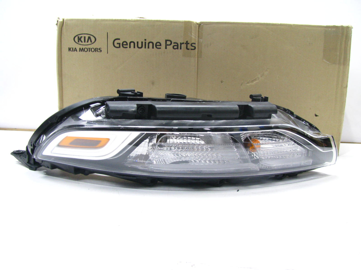 NEW - OEM 92207K0020 Front Left Headlight Headlamp For 2020-2021 Kia Soul