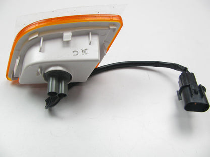 NEW - OEM 923051G000 Front Left Side Marker Light Lamp For 2006-09 Kia Rio SEDAN