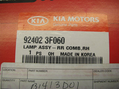 NEW Right Passengers Trunk Tail Light Lamp OEM For 04-06 Kia Amanti 924023F060