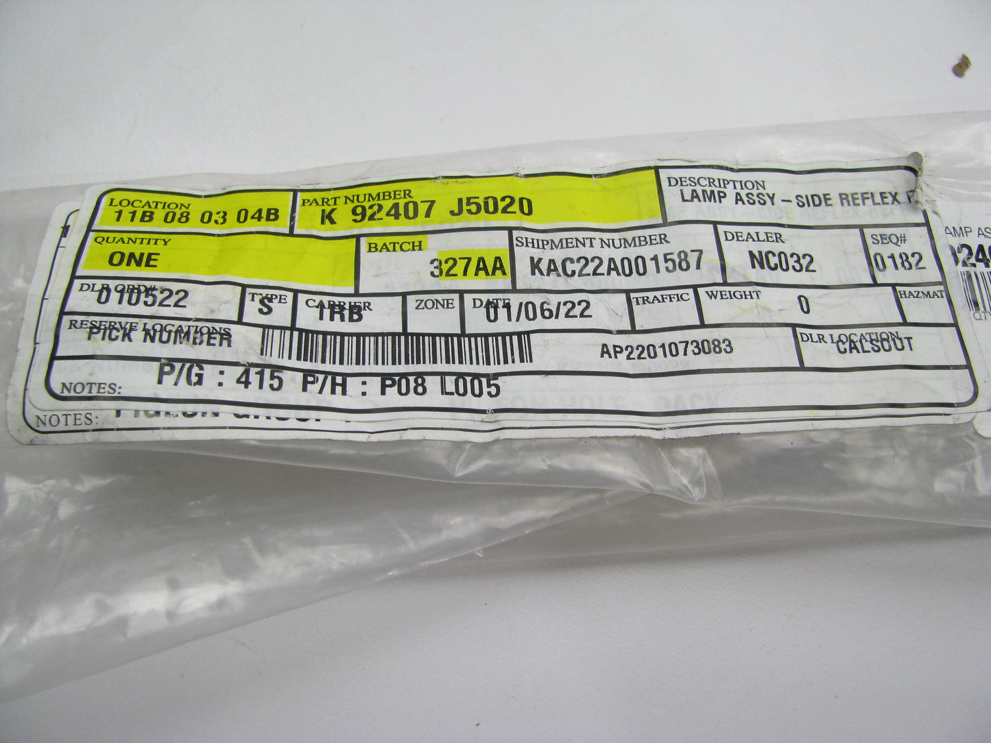 NEW Rear Left Quarter Panel Reflector OEM For 2018-2023 Kia Stinger 92407J5020