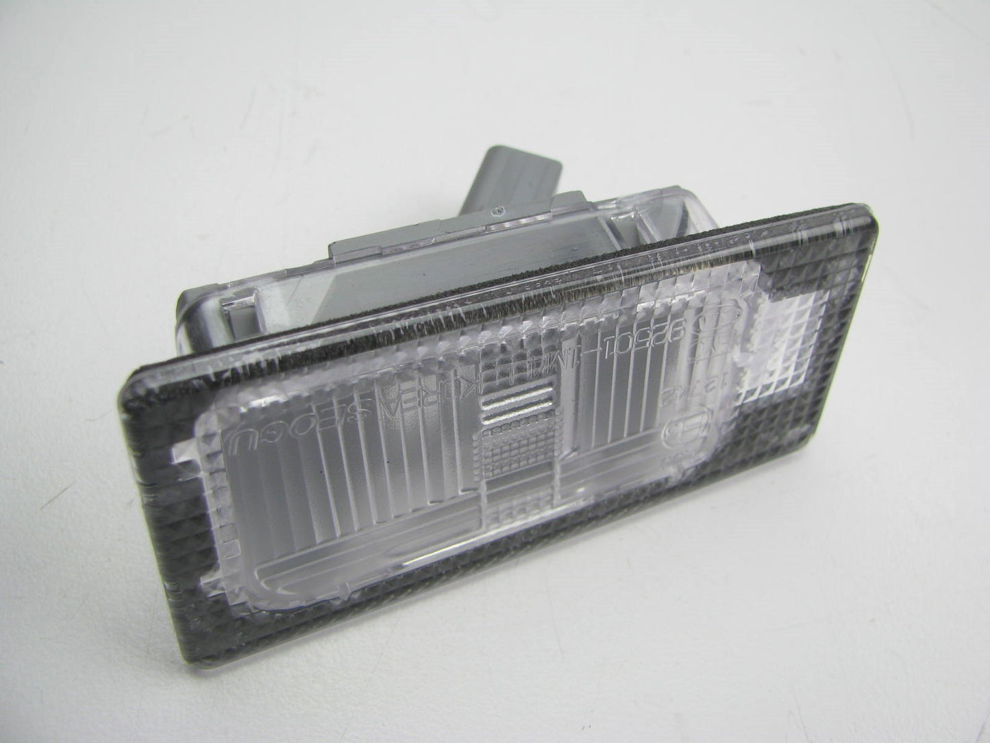 NEW - OEM 925011M400 Left Side License Plate Light Lamp For 2011-2018 Kia Forte