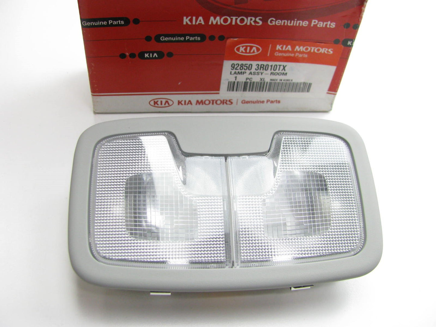 New Interior Reading Map Dome Light Lamp OEM For Kia 14-16 Cadenza 928503R010TX