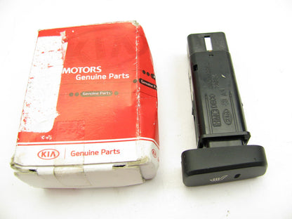 NEW GENUINE Right Passengers Side Seat Warmer Switch OEM For 2013-14 Kia Sorento