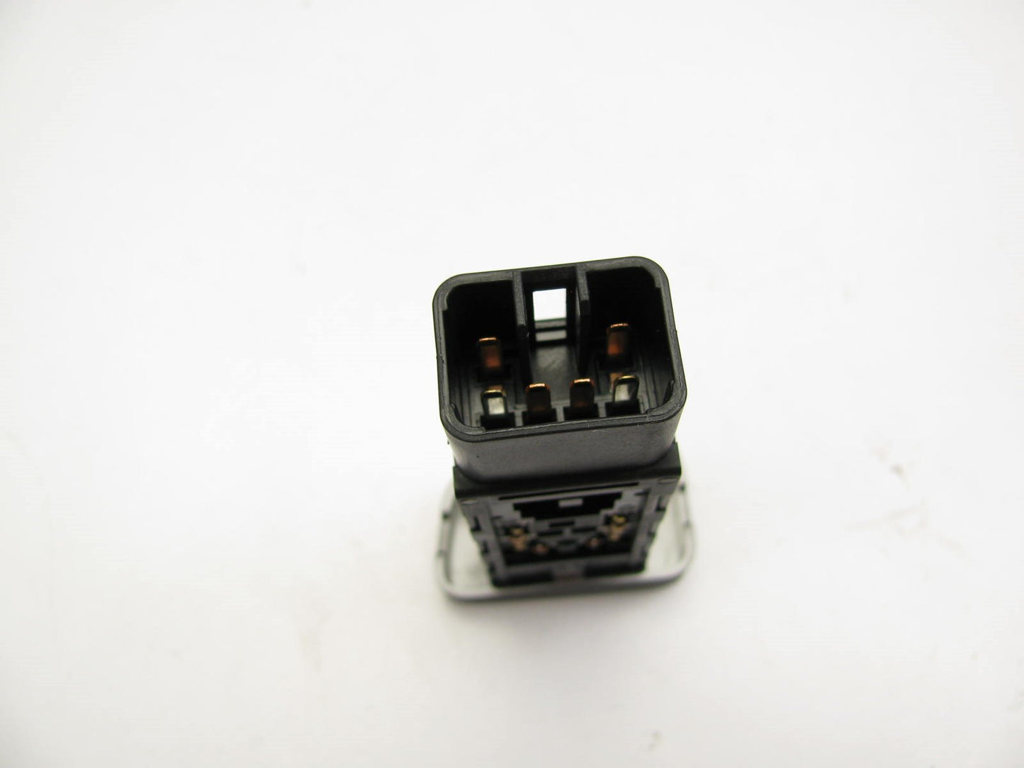 NEW GENUINE Right Passengers Side Seat Warmer Switch OEM For 2013-14 Kia Sorento