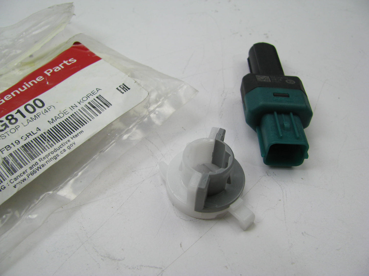 NEW Brake Stop Light Stoplight Switch OEM For Kia 93810G8100