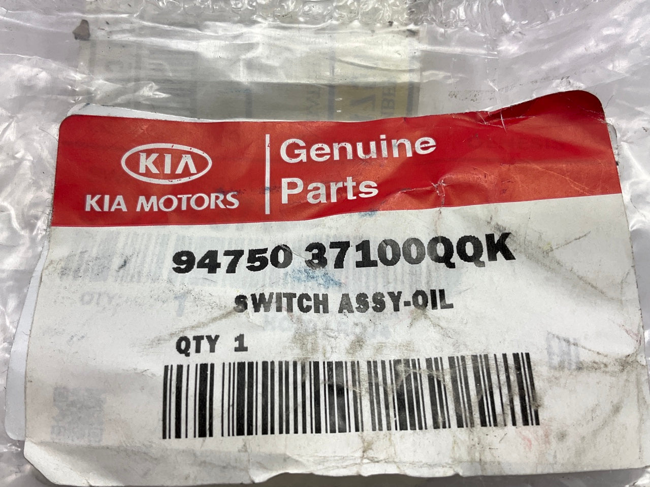Engine Oil Pressure Sensor Sender OEM For 2011-2020 Kia Sorento 9475037100QQK