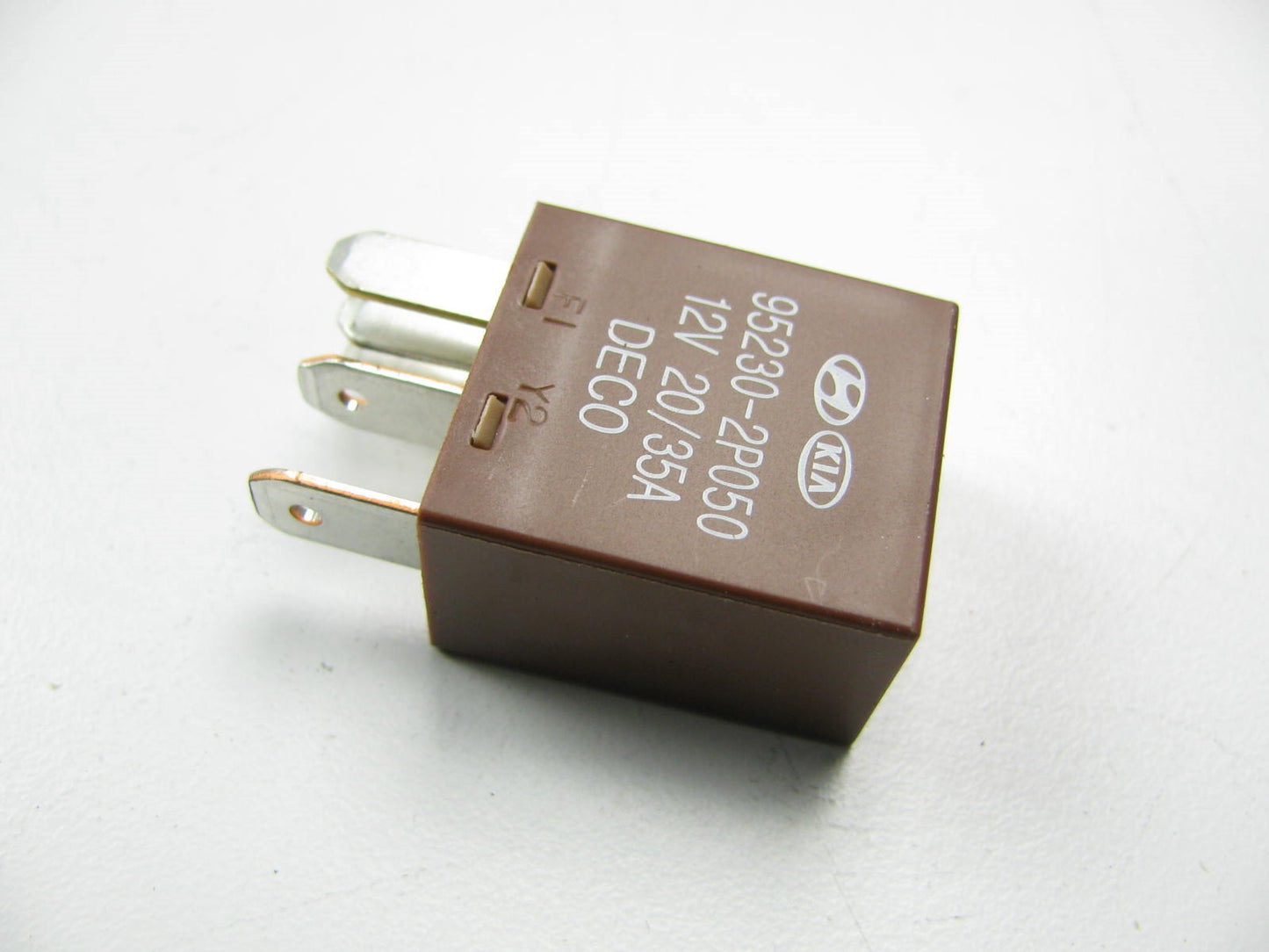 NEW GENUINE OEM For KIA 952302P050 Power Relay DECO 95230-2P050
