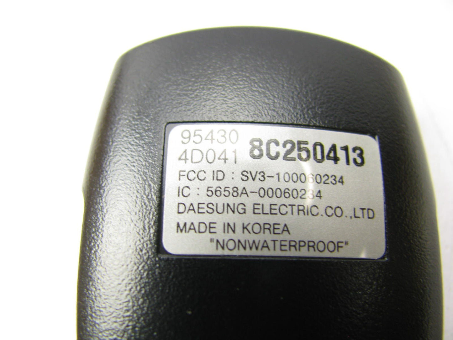NEW OEM Keyless Entry Remote Fob Transmitter For 2006-12 Kia Sedona 95430-4D041