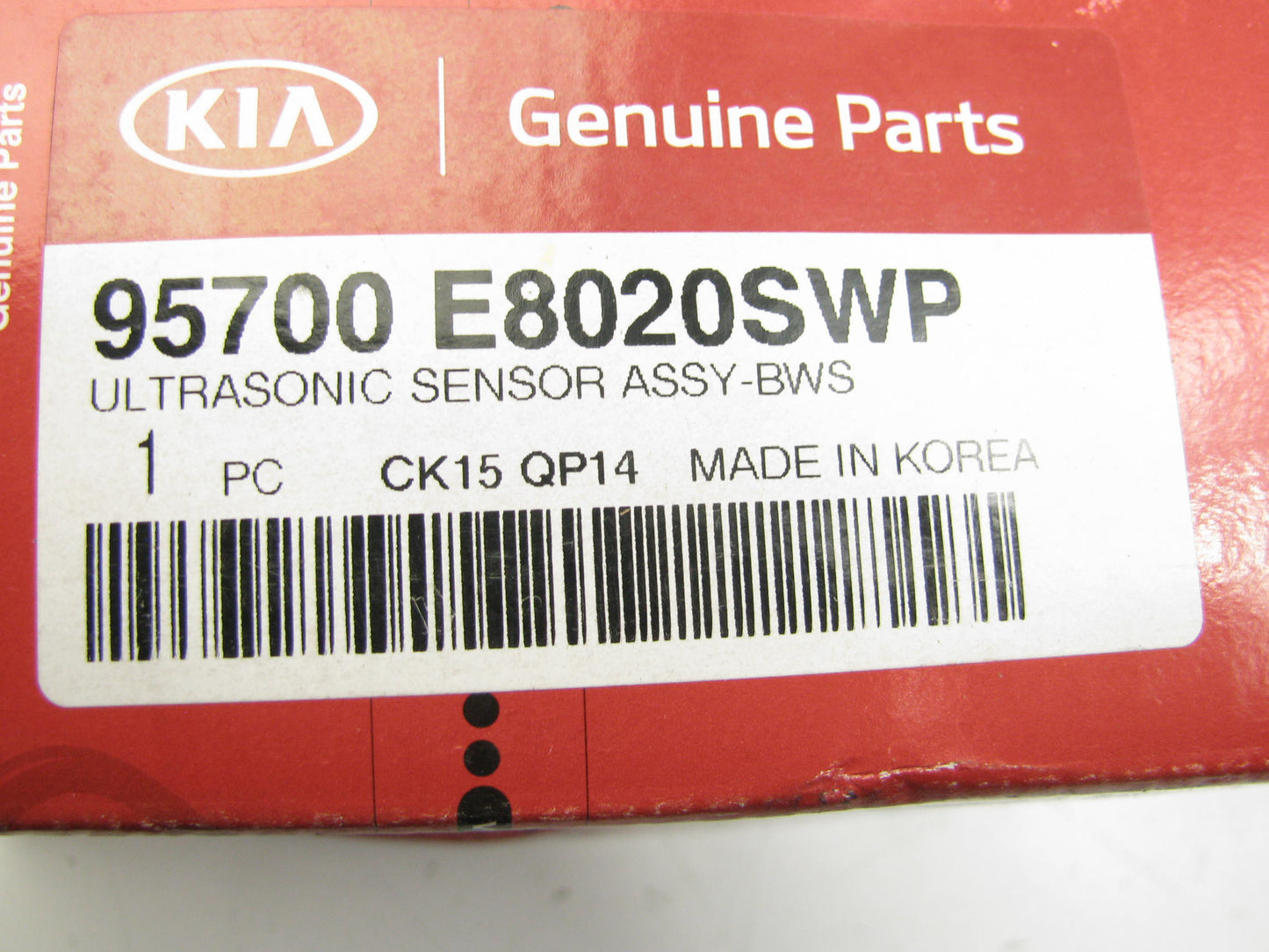 Rear Ultrasonic Parking Sensor Snow White OEM For 14-16 Kia Cadenza 95700E8020SW