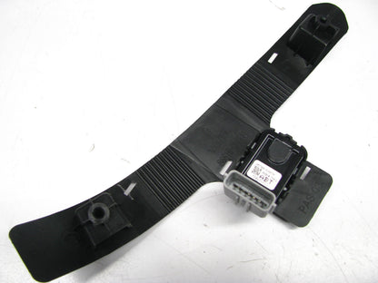 NEW GENUINE 95700E8030ABT Ultrasonic Distance Sensor OEM For 13-16 Kia Cadenza