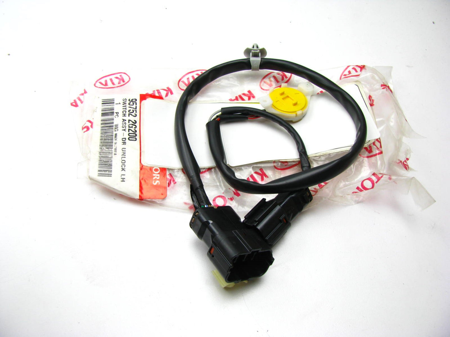 NEW - OEM GENUINE Front Left Side Door Switch For 2008-10 Kia Optima 957522G200