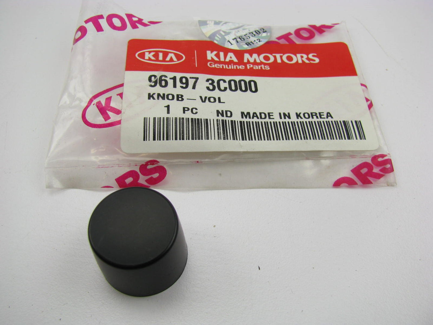 New Genuine OEM Radio Stereo Volume Knob For 2001-05 Kia Optima 961973C000