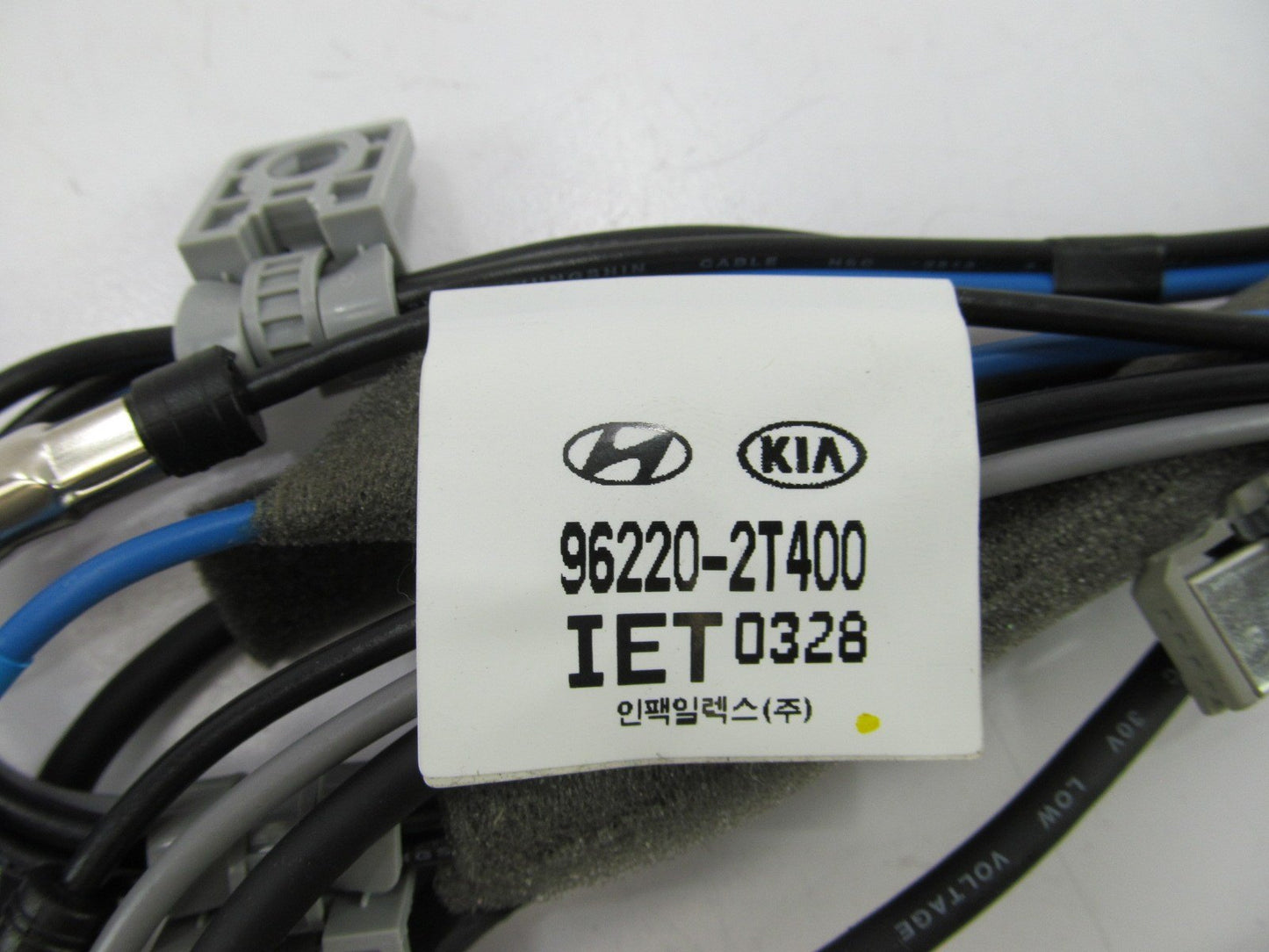 NEW GENUINE Radio Antenna Feeder Cable OEM For Kia 962202T400