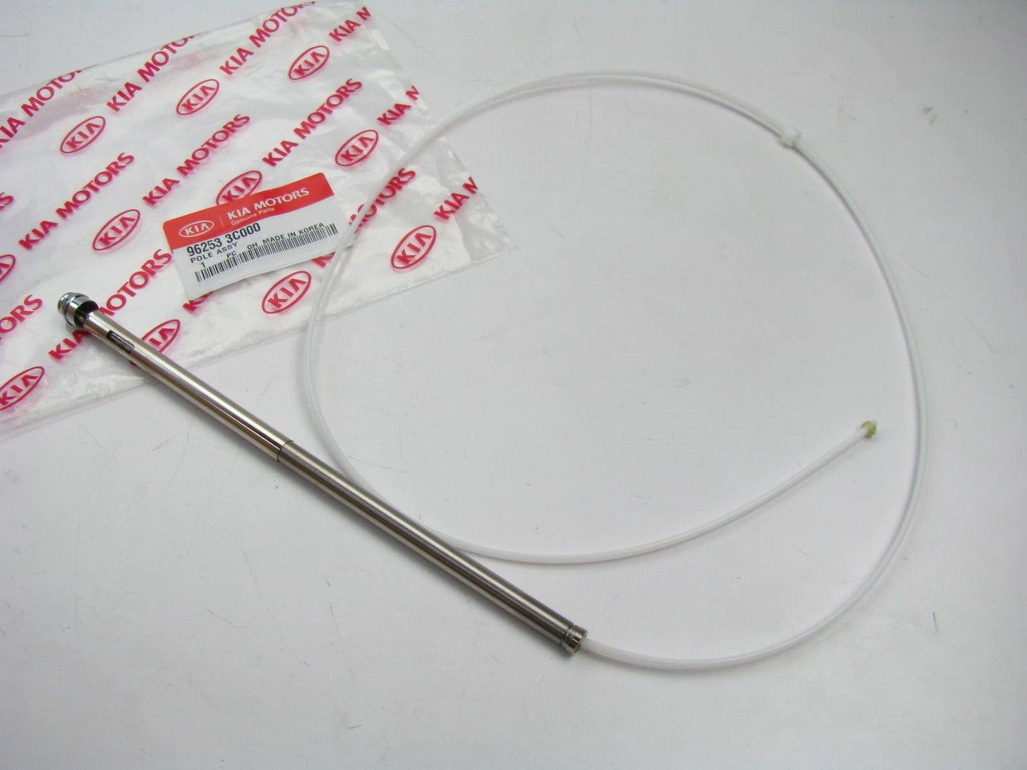 NEW GENUINE Radio Antenna Mast OEM For 04-06 Kia Optima 962533C000