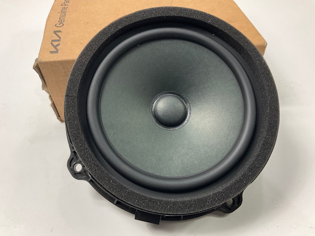 NEW GENUINE Front Or Rear Door Speaker OEM For 2021-2024 Kia Sorento 96330P2050