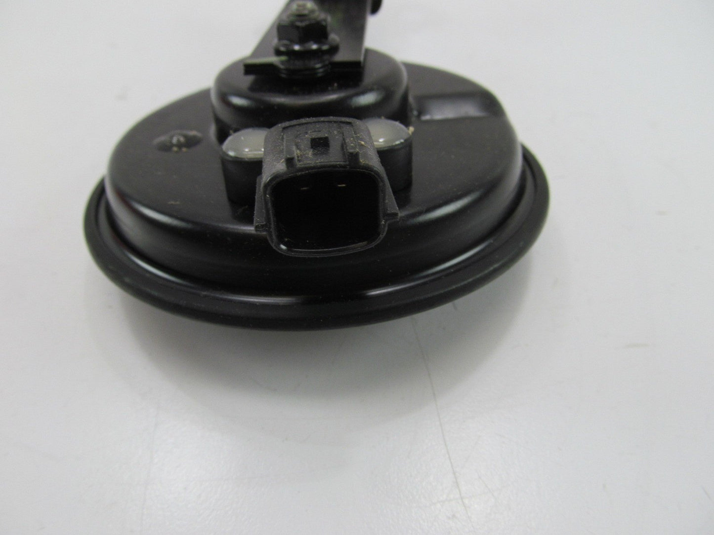 NEW GENUINE High Pitch Note Horn OEM For 2011-2015 Kia Optima 966202T000