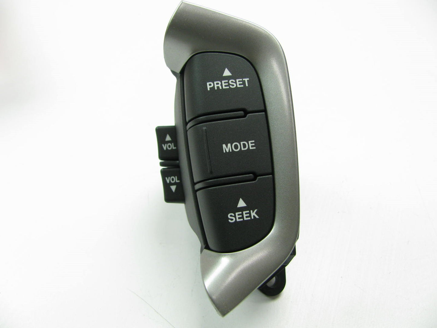 Steering Radio Remote Control Switch MODE SEEK PRESET OEM For 2006 Optima