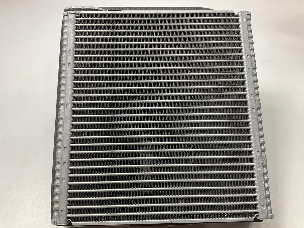 NEW GENUINE A/C Evaporator Core OEM For Kia 97139G5000