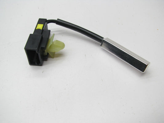NEW GENUINE HVAC A/C Heater Water Temperature Sensor OEM For 04-06 Sorento