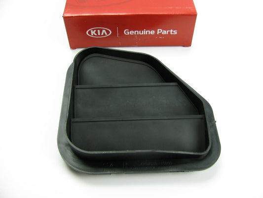 Quarter Panel Pressure Vent Air Extractor Grille For 2006-11 Kia Rio 975101C000