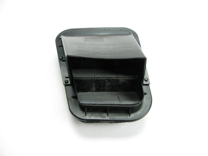 LEFT DRIVERS SIDE Quarter Panel Air Pressure Vent OEM For 2014-2016 Kia Soul