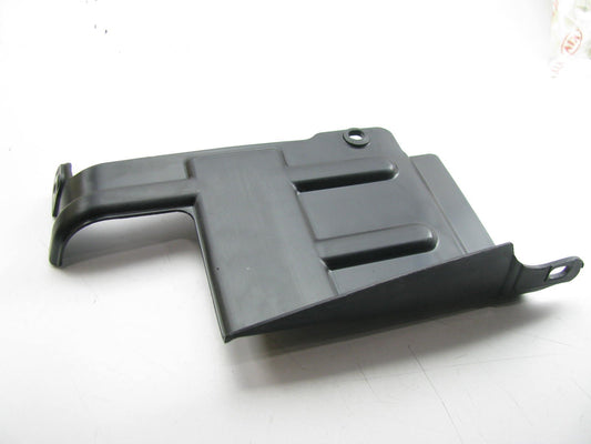 New  REAR Bumper Cover Right Side Mount Plate Beacket OEM For 03-06 Kia Sorento