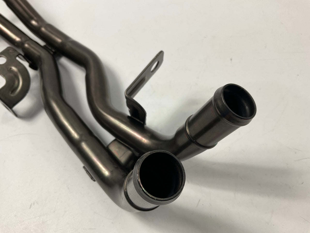 NEW Rear Heater Coolant Water Pipe Tube OEM For 2016-20 Sorento 2.4L 975502W500