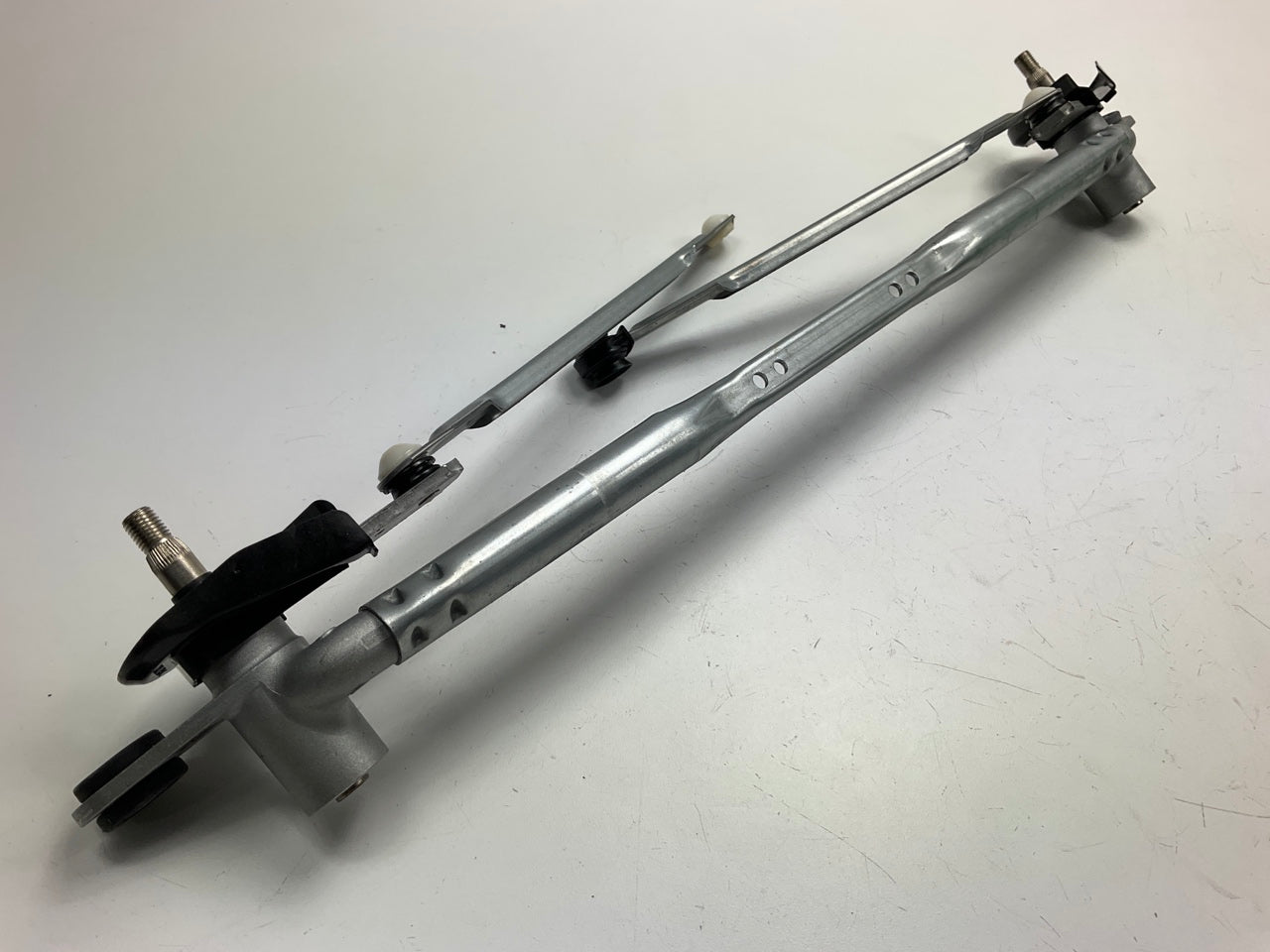 NEW Windshield Wiper Linkage Transmission OEM For 11-15 Kia Sorento 981201U000