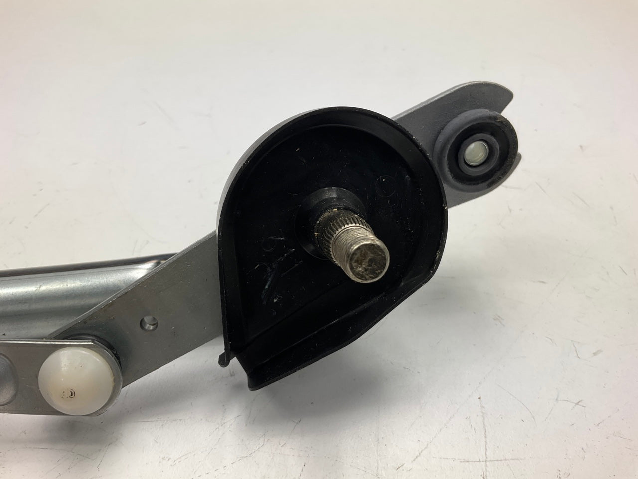 NEW Windshield Wiper Linkage Transmission OEM For 11-15 Kia Sorento 981201U000