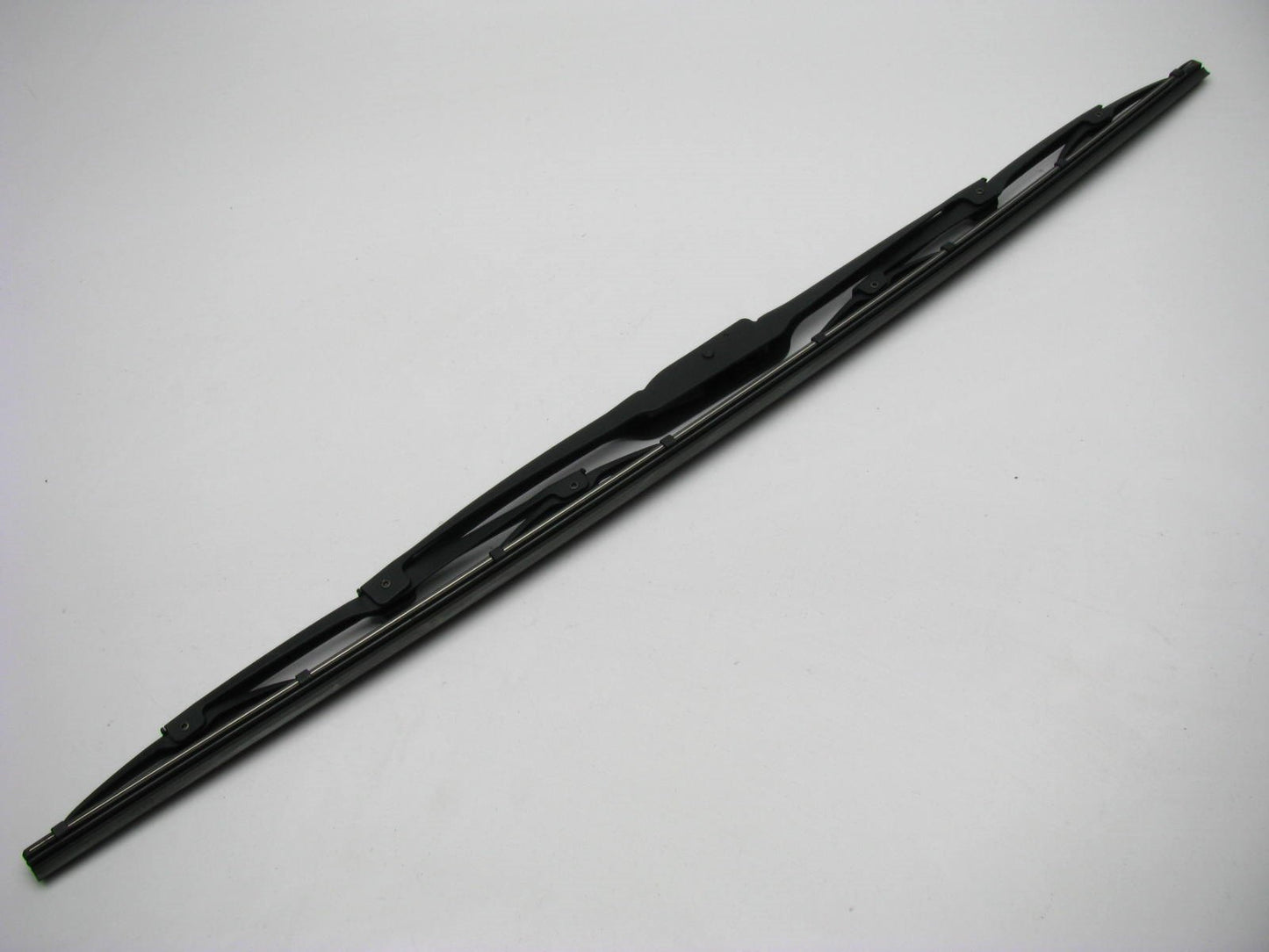 NEW - OEM Genuine Left Drivers Side Windshield Wiper Blade For Kia 983503K050