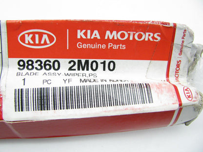 NEW - OEM 983602M010 Right Side Windshield Wiper Blade For 2014-2015 Kia Soul
