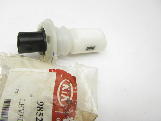 New OEM Windshield Washer Fluid Level Sensor OEM For Kia 985203L000