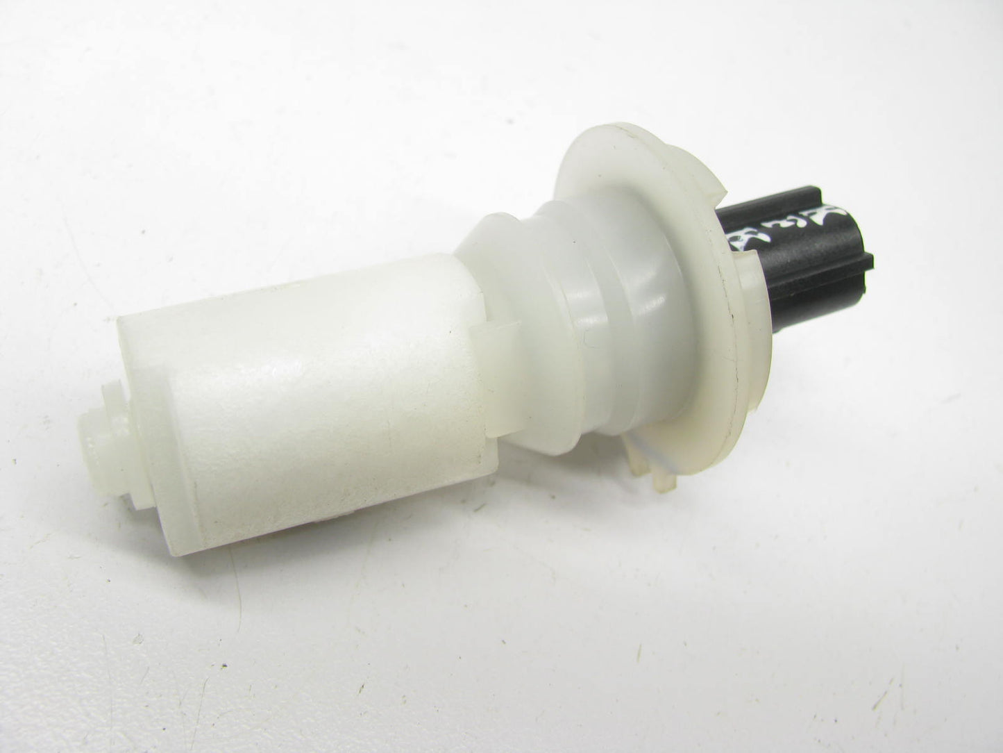 New OEM Windshield Washer Fluid Level Sensor OEM For Kia 985203L000