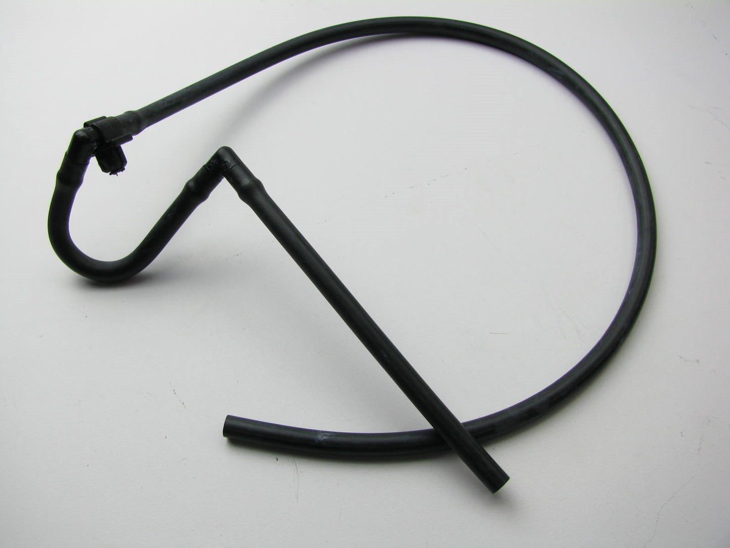 NEW GENUINE Windshield Washer Fluid Hose Tube OEM For 2007-2009 Kia Amanti
