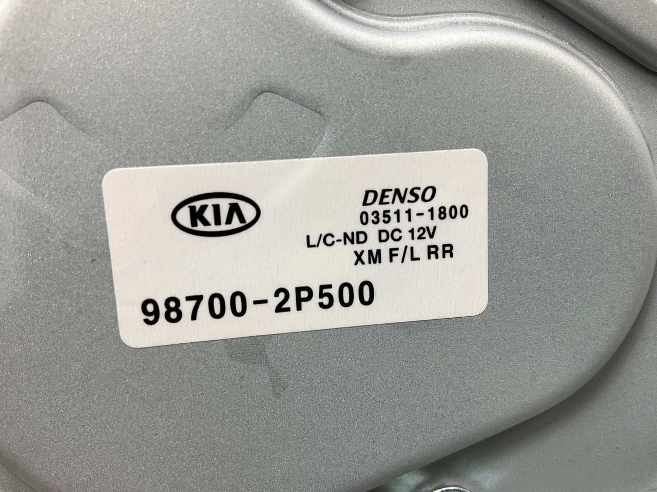 NEW GENUINE - REAR Wiper Motor OEM For 2009-2012 Kia Sorento 987102P000