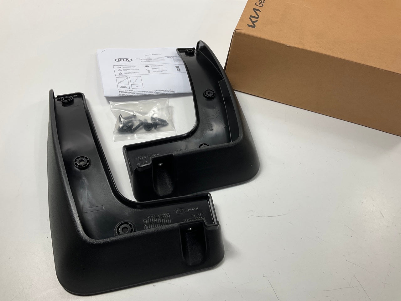 NEW Front Molded Splash Guards Mud Flaps Black OEM For 17-18 Sportage D9F46AK000