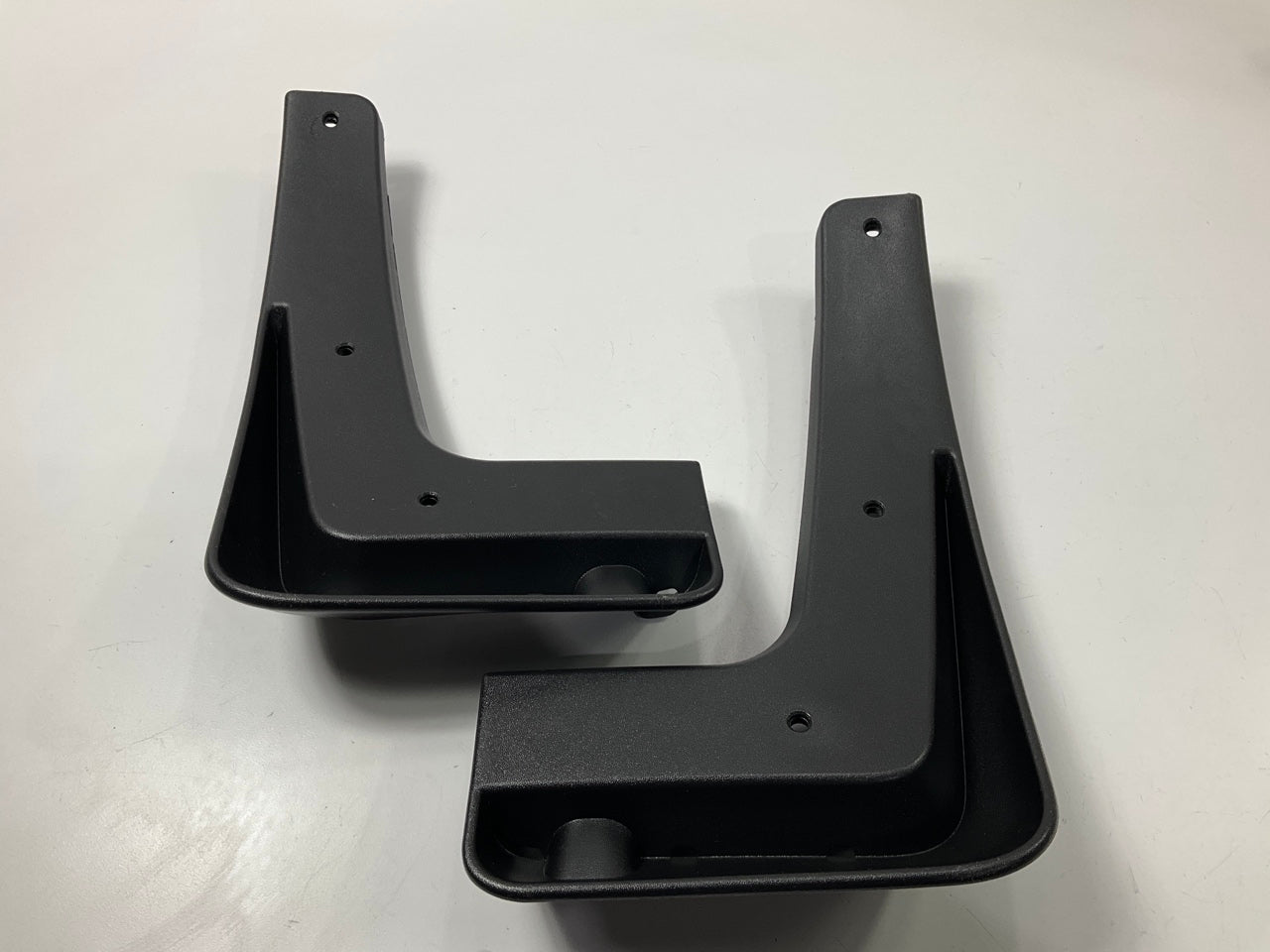 NEW Front Molded Splash Guards Mud Flaps Black OEM For 17-18 Sportage D9F46AK000