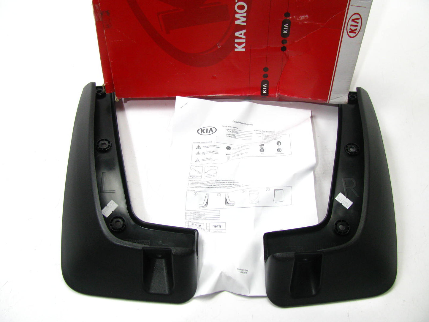 NEW Rear Splash Guards / Mud Flaps OEM For 2017-2018 Kia Sportage D9F46AK100