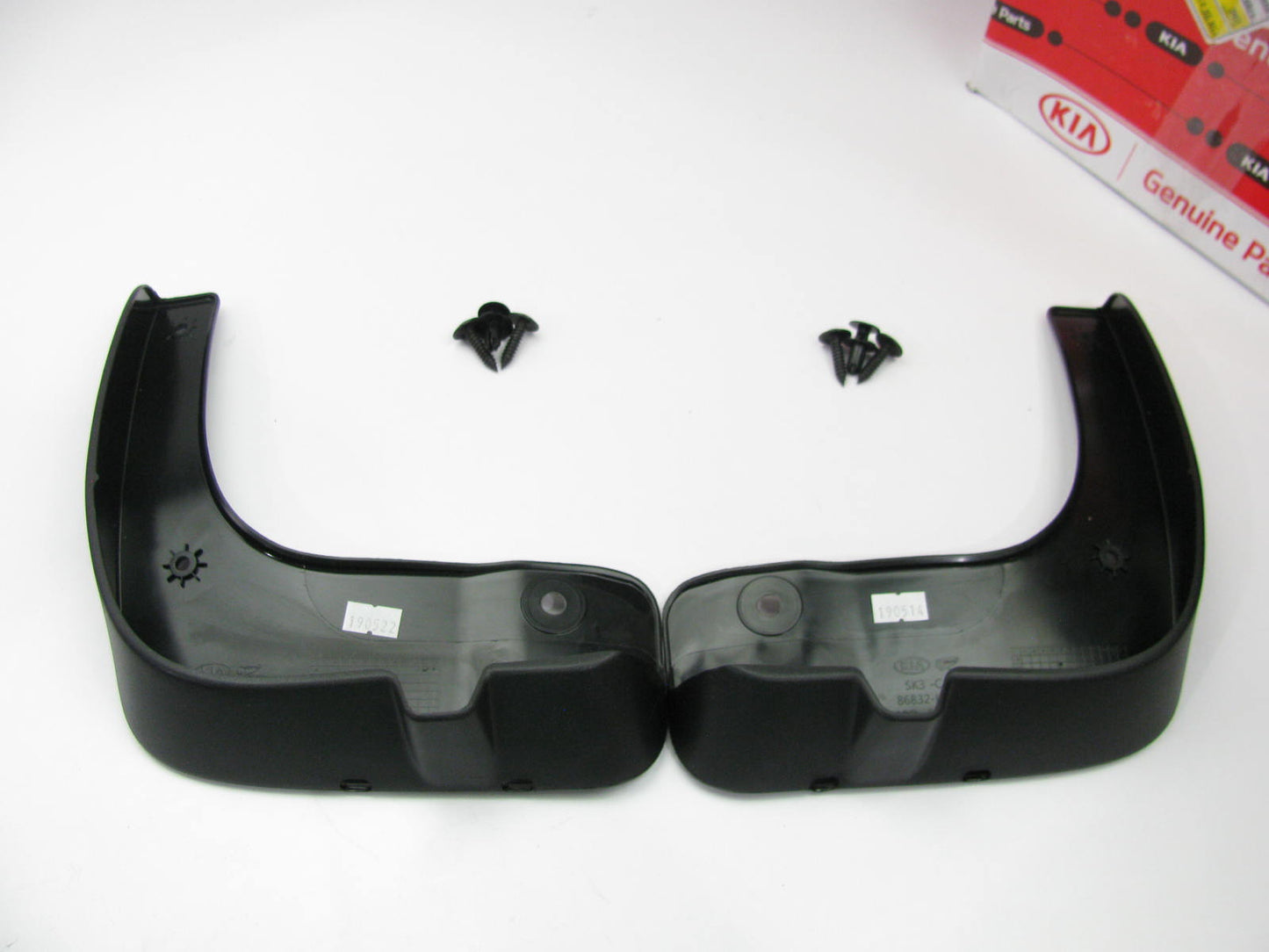 NEW Front Splash Guards / Mud Flaps OEM For 2020-2023 Kia Soul K0F46AK000