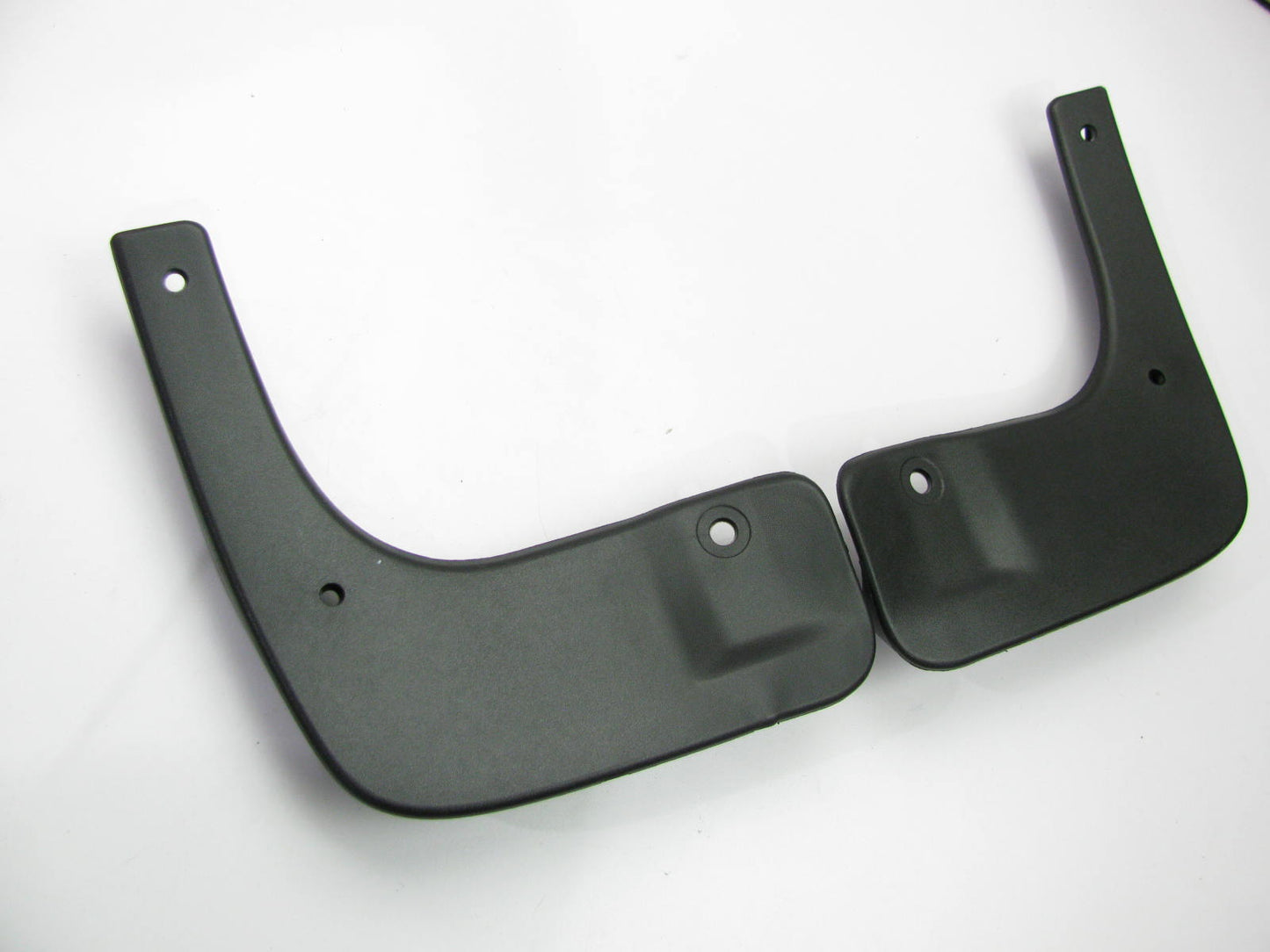 NEW Front Splash Guards / Mud Flaps OEM For 2020-2023 Kia Soul K0F46AK000