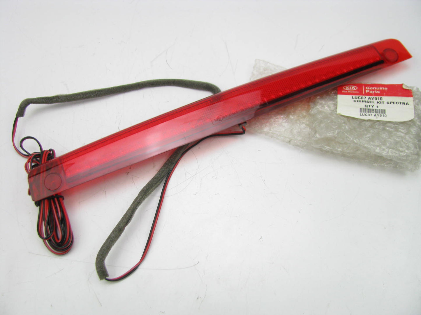 NEW - OEM LUC07AY910 3RD Brake Light Lamp For 2005-2009 Kia Spectra Hatchback
